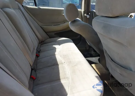 1999 Honda Accord Lx из США, поврежденный, VIN 1HGCG5643XA137357